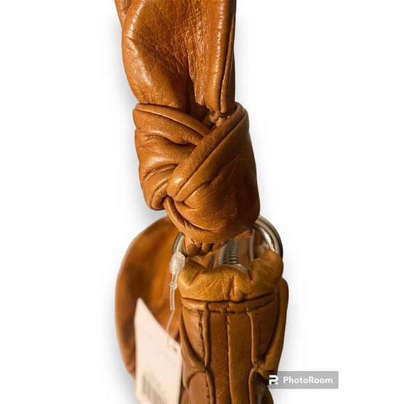 NWT Elliot Luca Y2K Retro Hipster Leather Shoulder Bag with Zip Close in Cognac - Picture 5 of 15